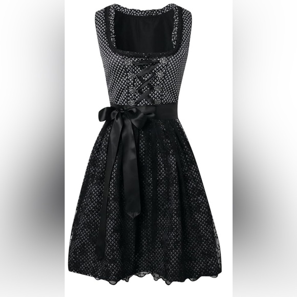 Fashion Dresses & Skirts - Dirndl Oktoberfest German traditional dress